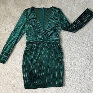 Windsor Emerald Green Stretchy velvet & sequins dress!